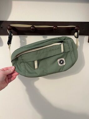 Walker Family Goods Louie Sling Bag
